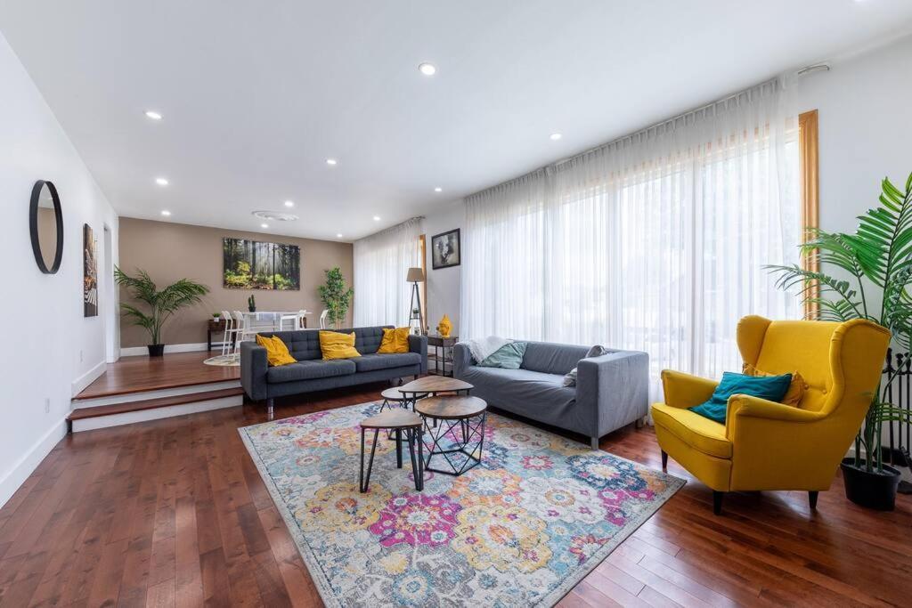 Apartmán Spacious 4Br House Close To Dt Brossard Exteriér fotografie